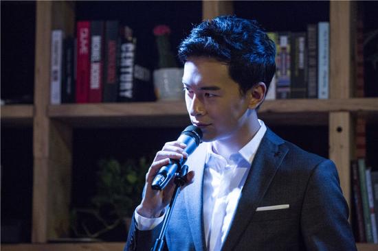 《重生爱人》曝新剧照 郑元畅亦正亦邪|郑元畅