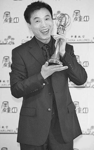 2006年,52岁的李天柱到底在台湾电视金钟奖品上查封帝。
