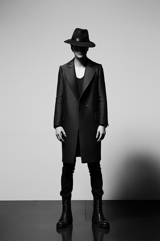 薛之谦《绅士》发布 