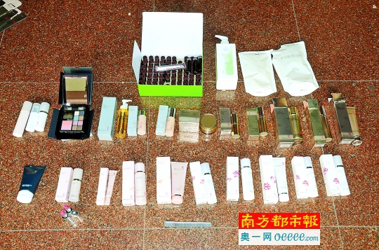 警方查获的涉案物品
