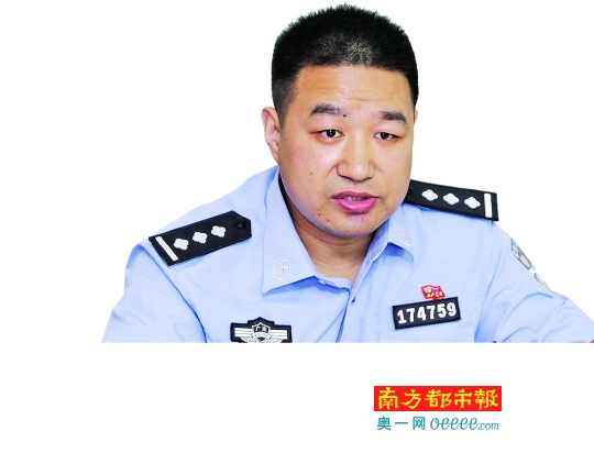市食品药品与环境犯罪侦查支队一大队大队长王佩军介绍案情经过