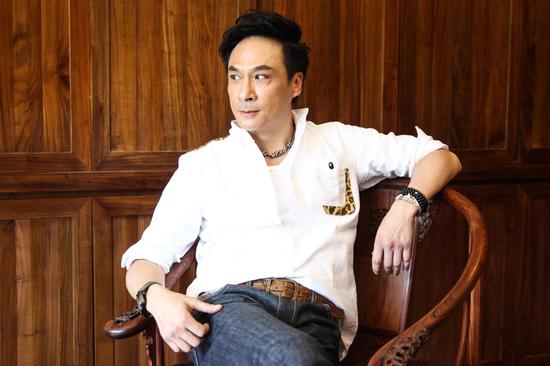 吴镇宇接受新浪娱乐专访