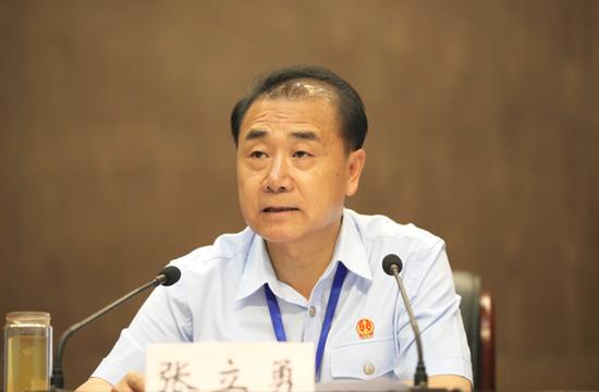 張立勇院長給全省法院黨員干警上專題教育黨課