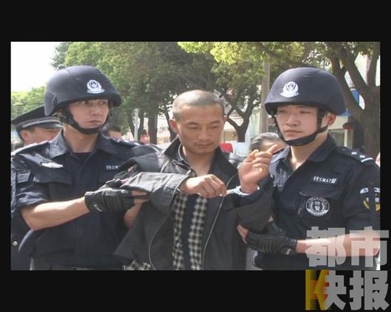 男子將情人殺害后拋尸