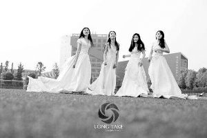 南大女生穿婚纱拍毕业照 通讯员供图