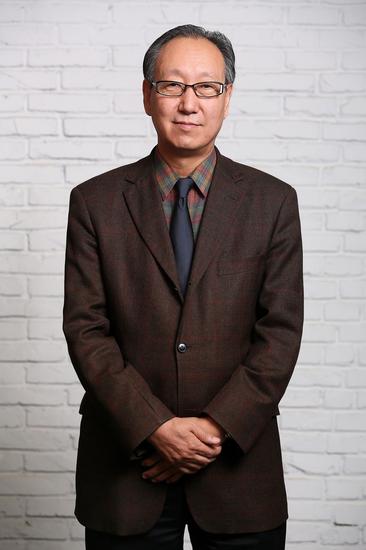 中国服装设计师协会主席李当岐