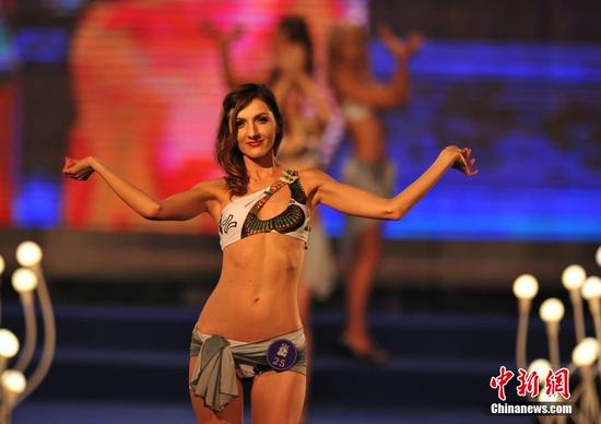 世界超模大赛全球总决赛在蓉举行 中国风惊艳全场