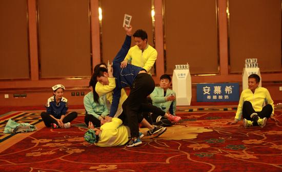 李晨秒撕王祖蓝