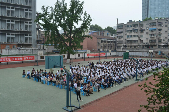 青葱岁月 花样年华--南京三中举办2015届毕业