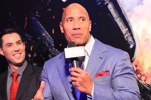 巨石强森：北京也能拍速激 交通没那么糟