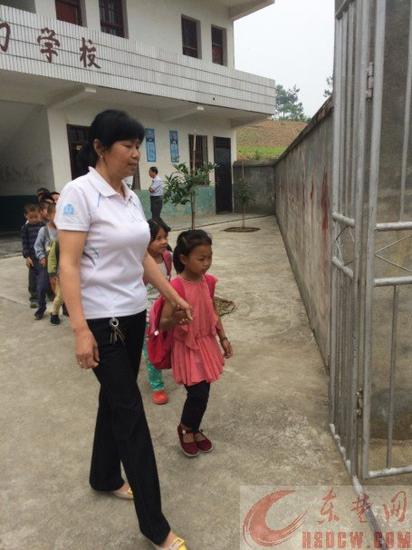 黄石女教师18岁来到山村教书 31年后仍然坚守