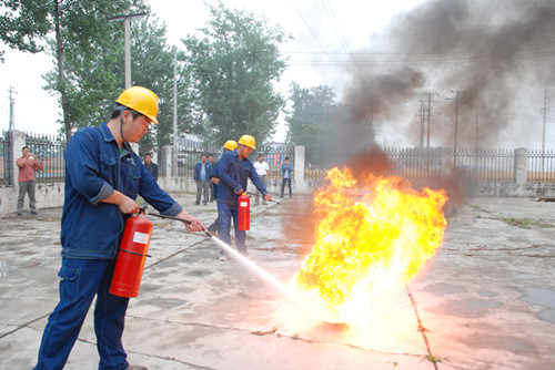 沈丘县供电公司:消防培训提升应急能力