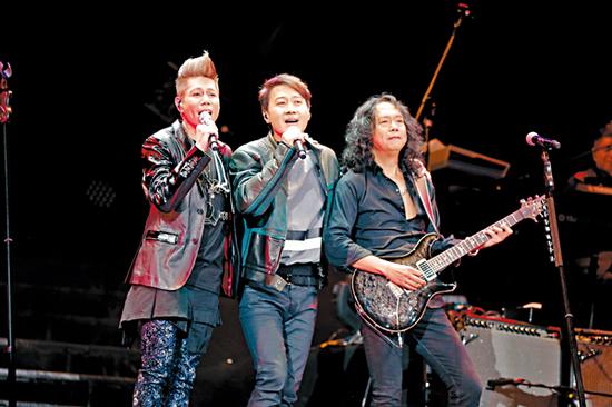 太极乐队庆入行30年开唱 黎明义气撑场|太极乐队|黎明|30年_新浪娱乐_新浪网