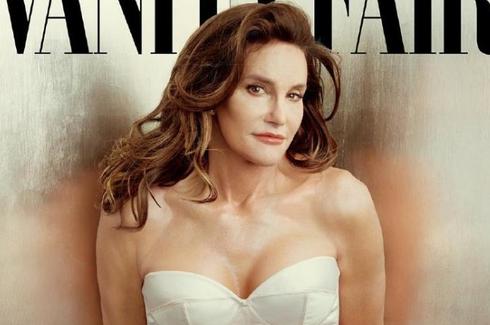 卡戴珊继父变性登杂志