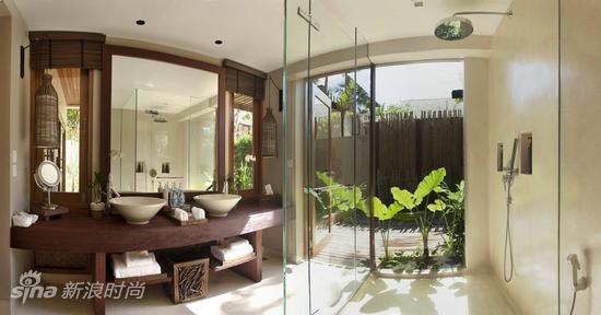Anantara Rasananda -Bathroom_in_the_Garden_Suite_with_pool_Lo