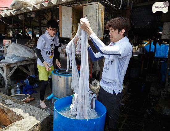 刘在石、黄光熙（帝国之子成员）