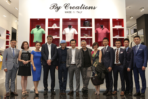 柏品邀巨星巴乔访盲人足球队