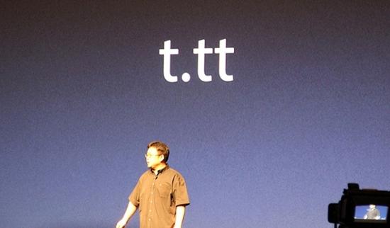 去年5月，锤子科技成功从一个网友手上购得t.tt域名，收购价不详，但据此网友声称为10几万。虽然称不上天价，但这个域名还是意义非凡。据悉，全世界三个叠字母的域名总共就七个，而目前开通的类似的域名就三个：c.cc、g.gg、t.tt。另外，此网友声称把TTT.TT也注册了，呃，这次谁准备买？
