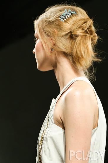 1252009_Bottega-Veneta