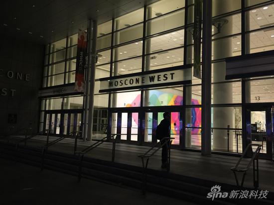 新浪科技夜探WWDC 2015会场