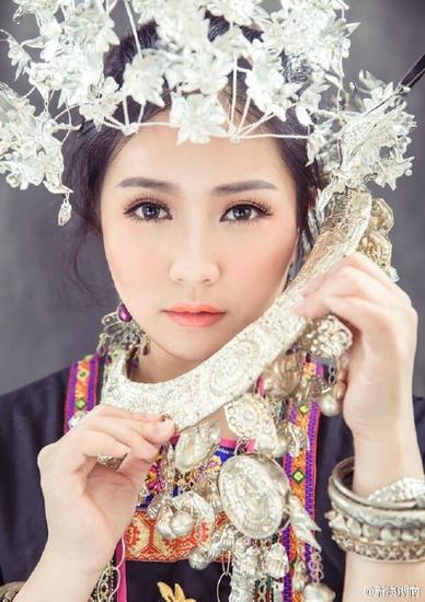 侗族歌王王馨携《茉莉花》参加全国山歌王争