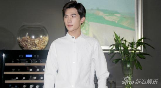杨洋对话新浪娱乐
