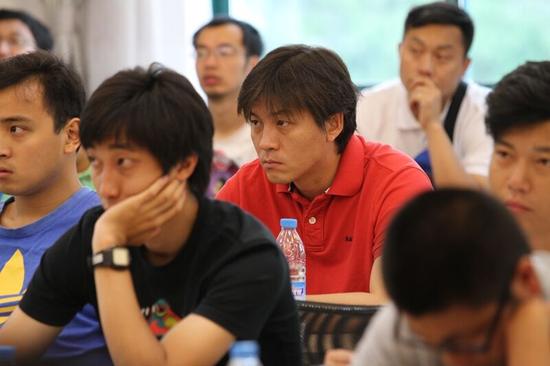 吴承瑛离开多年归来:青训体系已经瘫痪10年