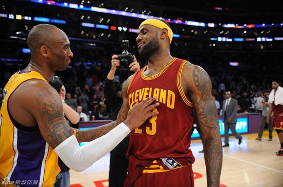 逗妹吐槽:C罗助阵中国高考科比致敬张卫平