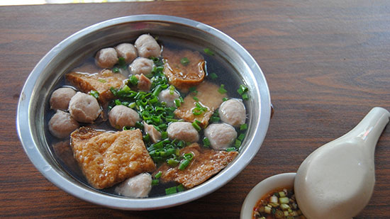 肉丸豆腐角