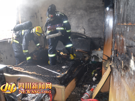 今日清晨同时段 绵阳两处居民楼突发火灾