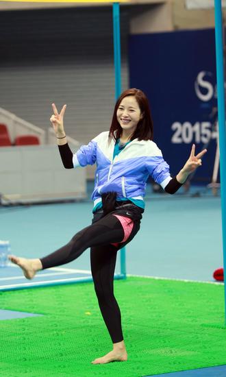 江一燕综艺首秀