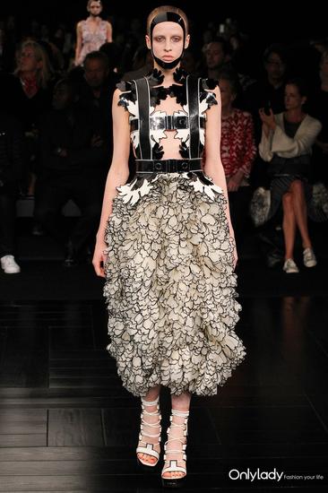 Alexander McQueen2015春夏系列诟谇裙