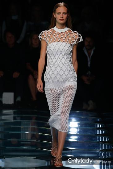 Balenciaga2015春夏系列白色网裙