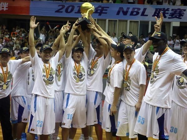 没有升级CBA的希望，管办分离也不彻底，已有6队退出了新赛季NBL联赛