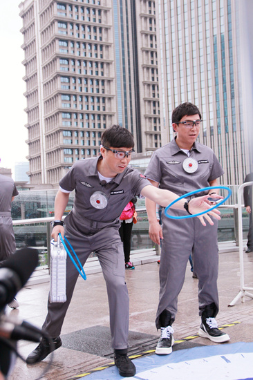 王迅任务点与黄渤过招