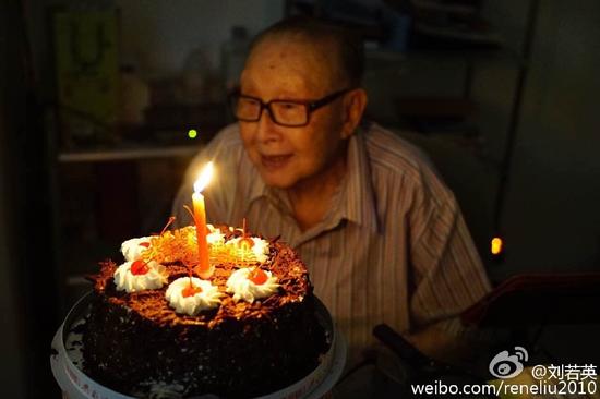 刘若英父亲年岁已高