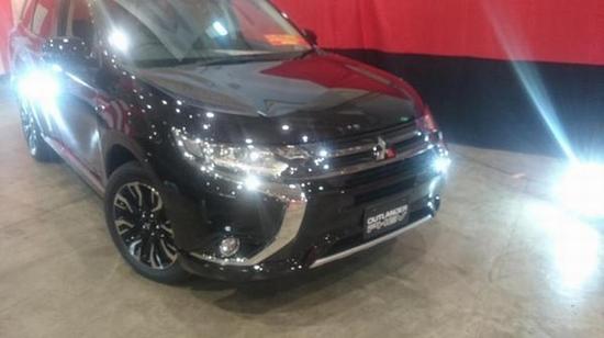 Mitsubishi Outlander PHEV facelift spy 02