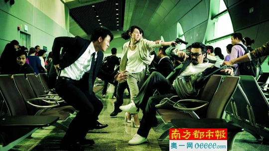 凶狠爆裂酷炫揪心!《杀破狼2》不枉十年等