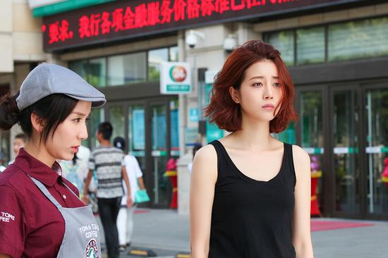 李溪芮演霸道千金当街闹分手 _<em>手机</em>新浪网