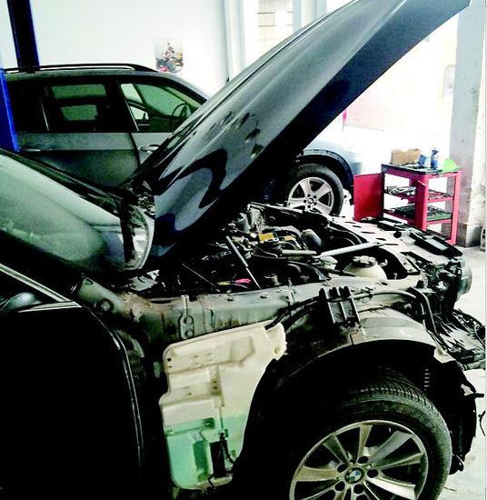 男子在汉租走宝马后失联 老板追踪GPS信号千