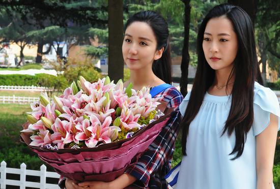 《<em>姐妹</em>》娄艺潇金句频出很萌很暴力|娄艺潇|姐