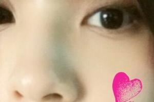 杨丞琳晒脸部特写美照 皮肤细腻似少女