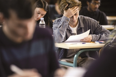 法国高考写作也八股 哲学都是必考科目