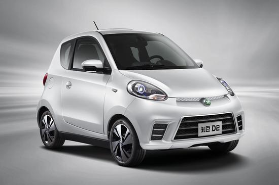 知豆_白车_前45度