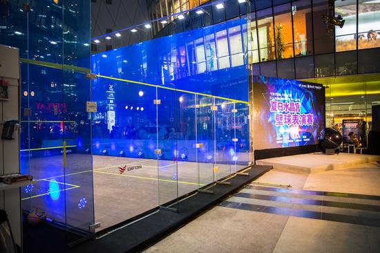 相约水晶比球赛 福建省首座移动透明体育馆在厦绽放_新浪闽南_新浪网