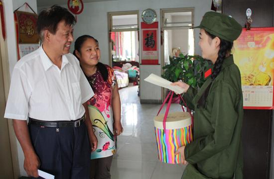 济南喜来登酒店爱的投递员父亲节进社区