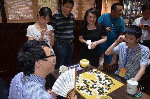 围甲又见四劫循环无胜负 黄云嵩加赛击败邬光亚