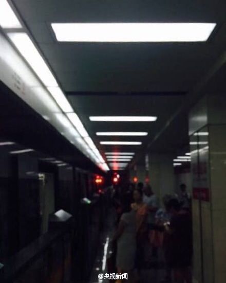 地铁站内情况