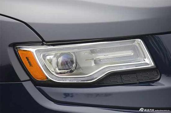 大切诺基一体式氙气头灯