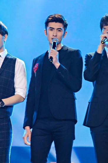 张云龙登台现场